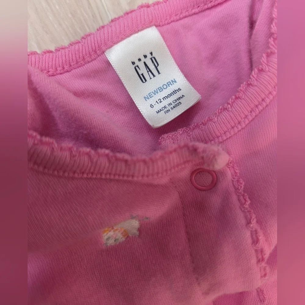GAP charming pink